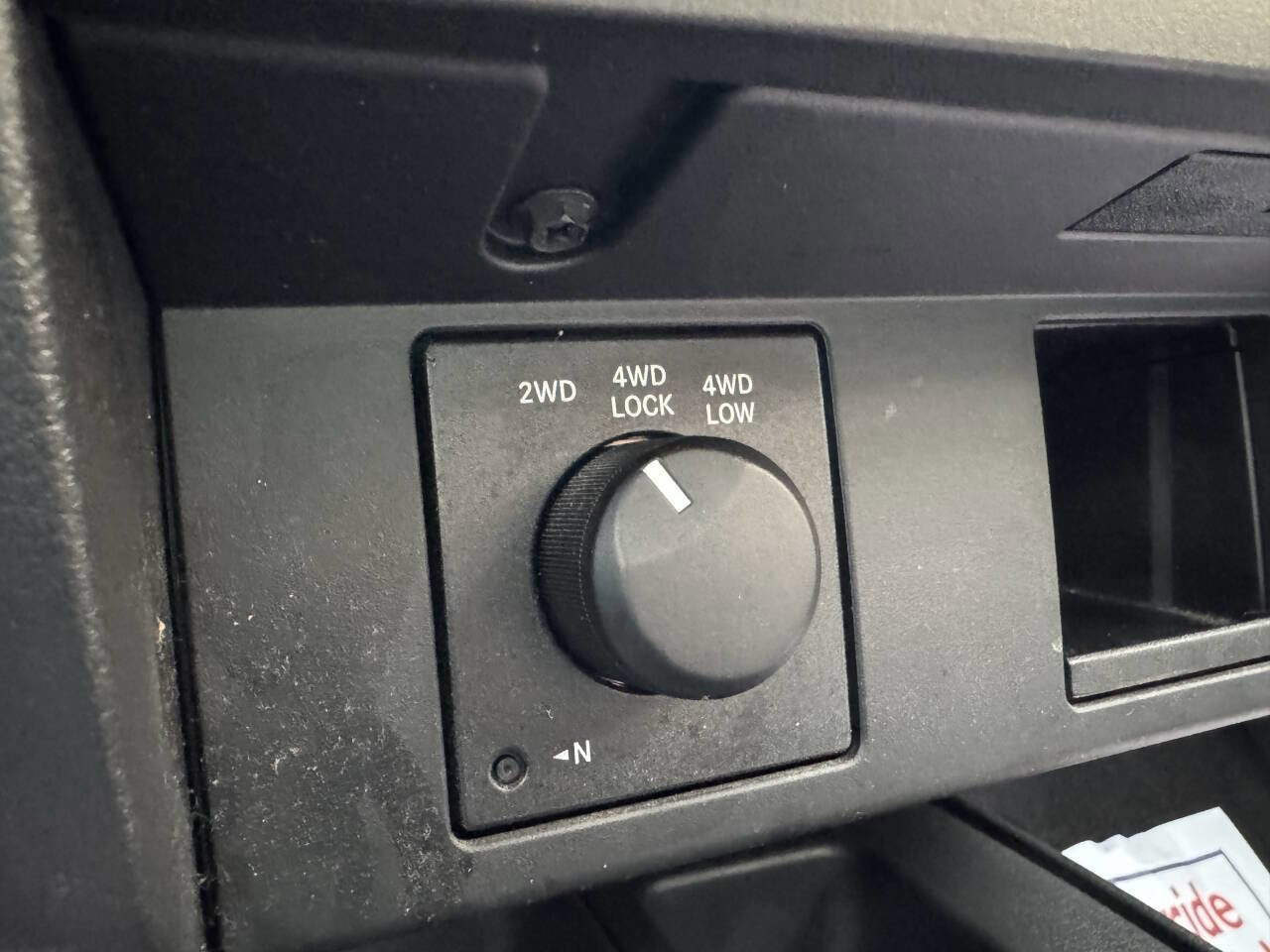 Used 2009 Dodge Dakota ST image 30