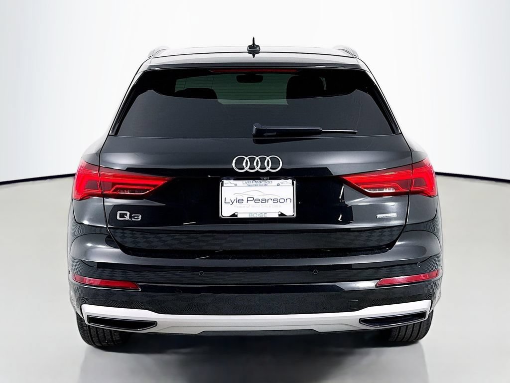 Used 2019 Audi Q3 2.0T Premium Plus AWD/4WD image 10