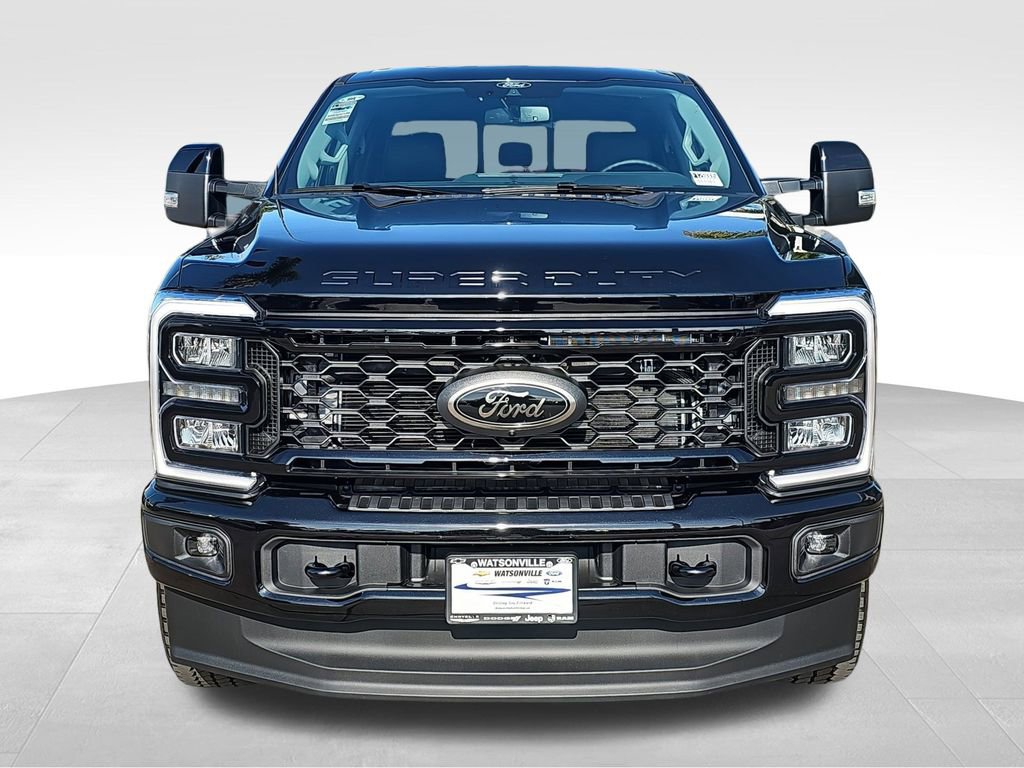 New 2026 Ford F250 Lariat w/ Black Appearance Package image 8