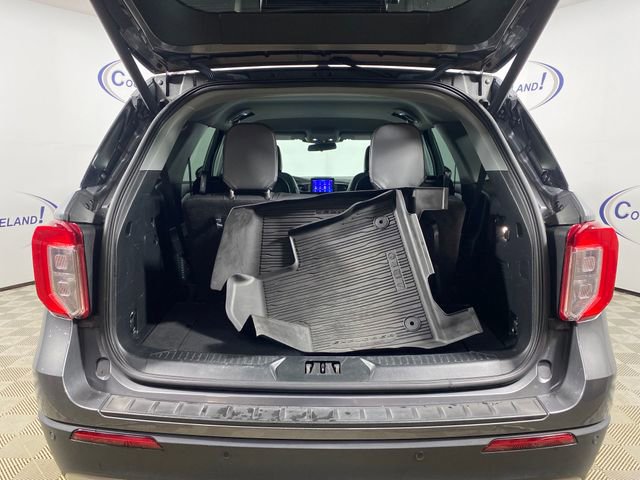 Used 2022 Ford Explorer XLT w/ Equipment Group 202A image 26