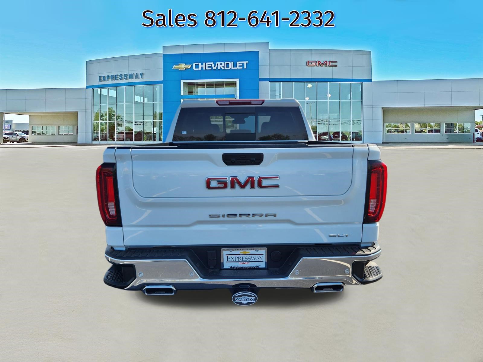 New 2026 GMC Sierra 1500 SLT w/ SLT Premium Plus Package image 4