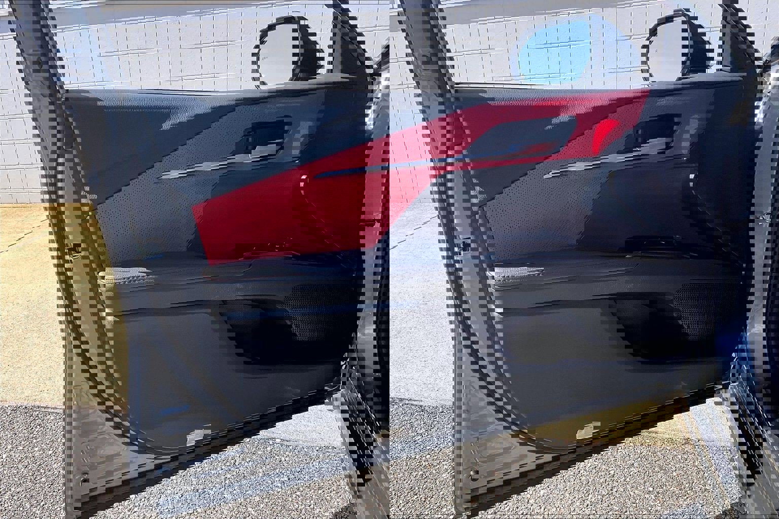 Used 2025 Toyota Camry XSE w/ Premium Plus Package image 28