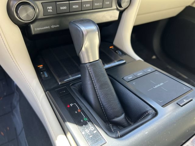 Certified 2023 Lexus GX 460 Premium w/ Accessory Package AWD/4WD image 18