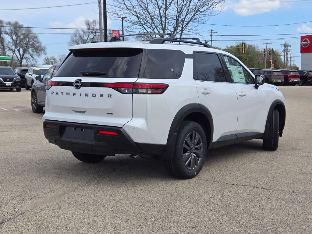 New 2026 Nissan Pathfinder SV w/ Cargo Package AWD/4WD image 10