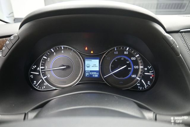 Used 2017 INFINITI QX80 Signature Edition RWD image 10