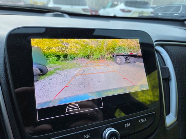 Used 2024 Chevrolet Malibu LT FWD image 15