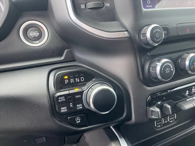 Used 2022 RAM 1500 Big Horn AWD/4WD image 29