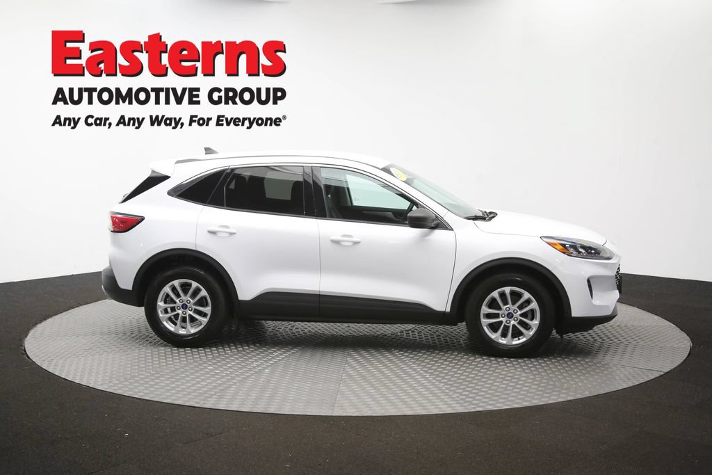 Used 2022 Ford Escape SE FWD image 45