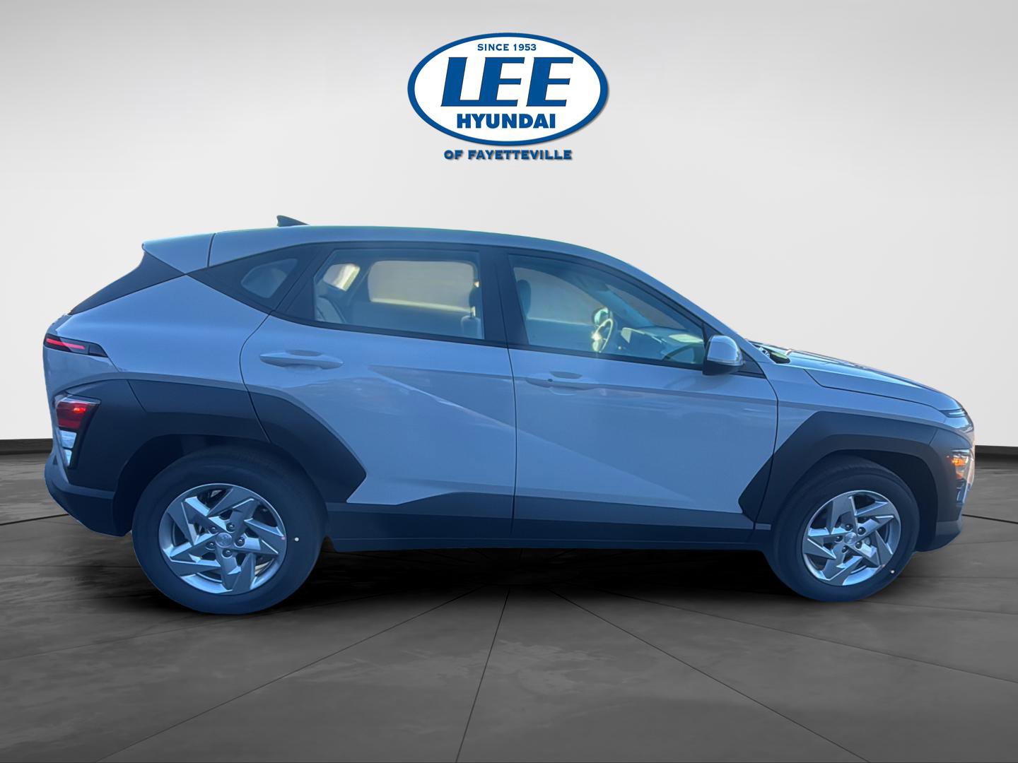 New 2026 Hyundai Kona SE image 14