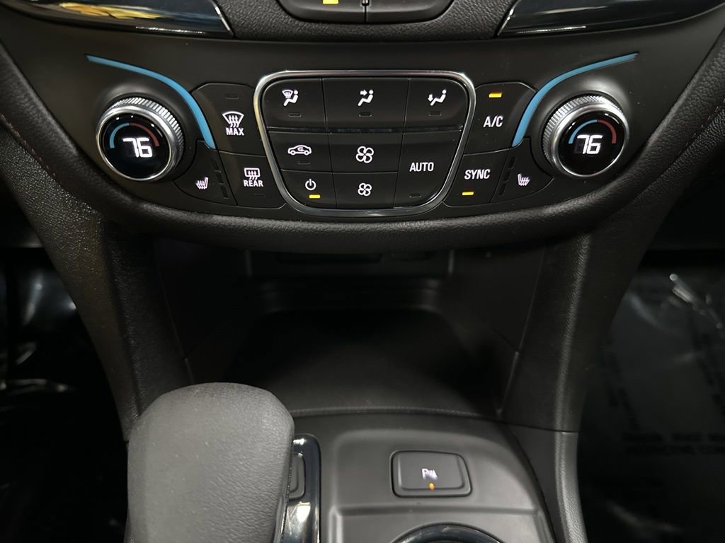 Used 2024 Chevrolet Equinox RS AWD/4WD image 26