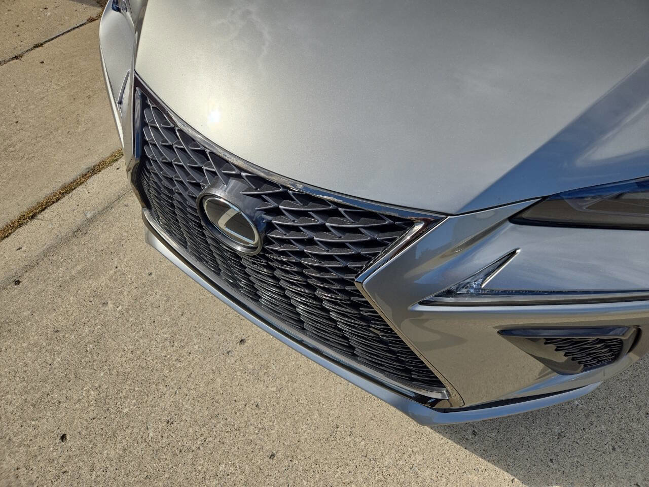 Used 2021 Lexus NX 300 F Sport image 5