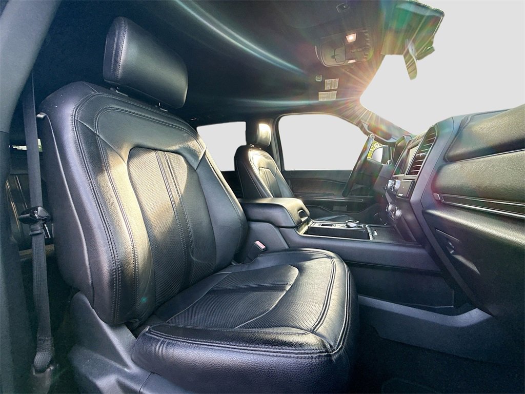 Used 2020 Ford Expedition Max Limited image 33