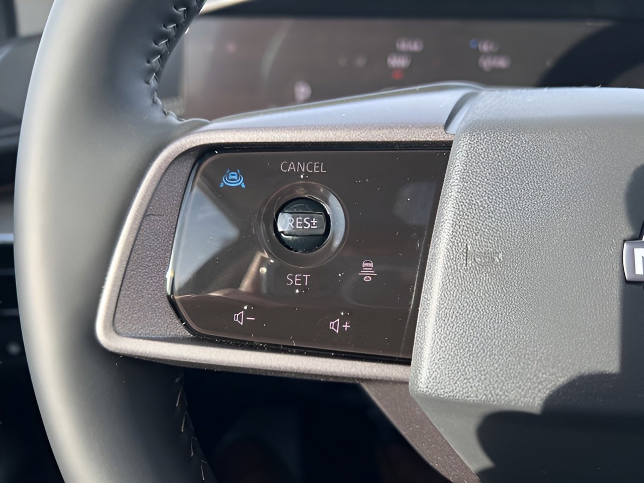 Used 2025 Nissan Murano SL image 20