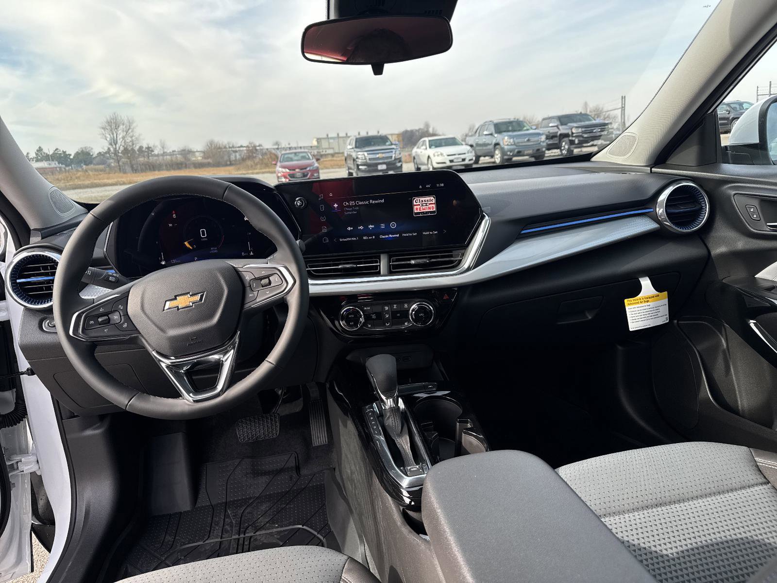 New 2026 Chevrolet Trax LT w/ LT Convenience Package image 10