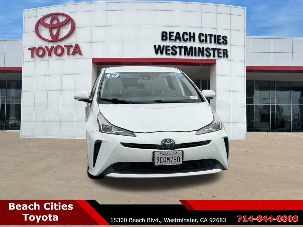 Used 2020 Toyota Prius LE FWD image 3