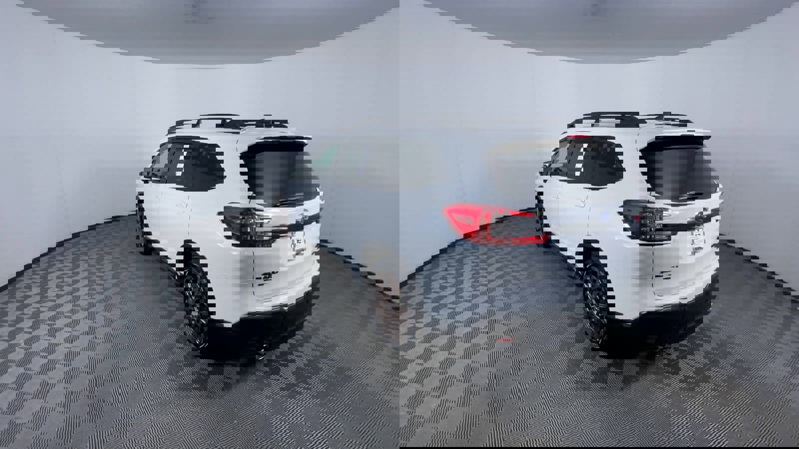 Used 2025 Subaru Ascent Bronze Edition w/ Popular Package #2 image 7