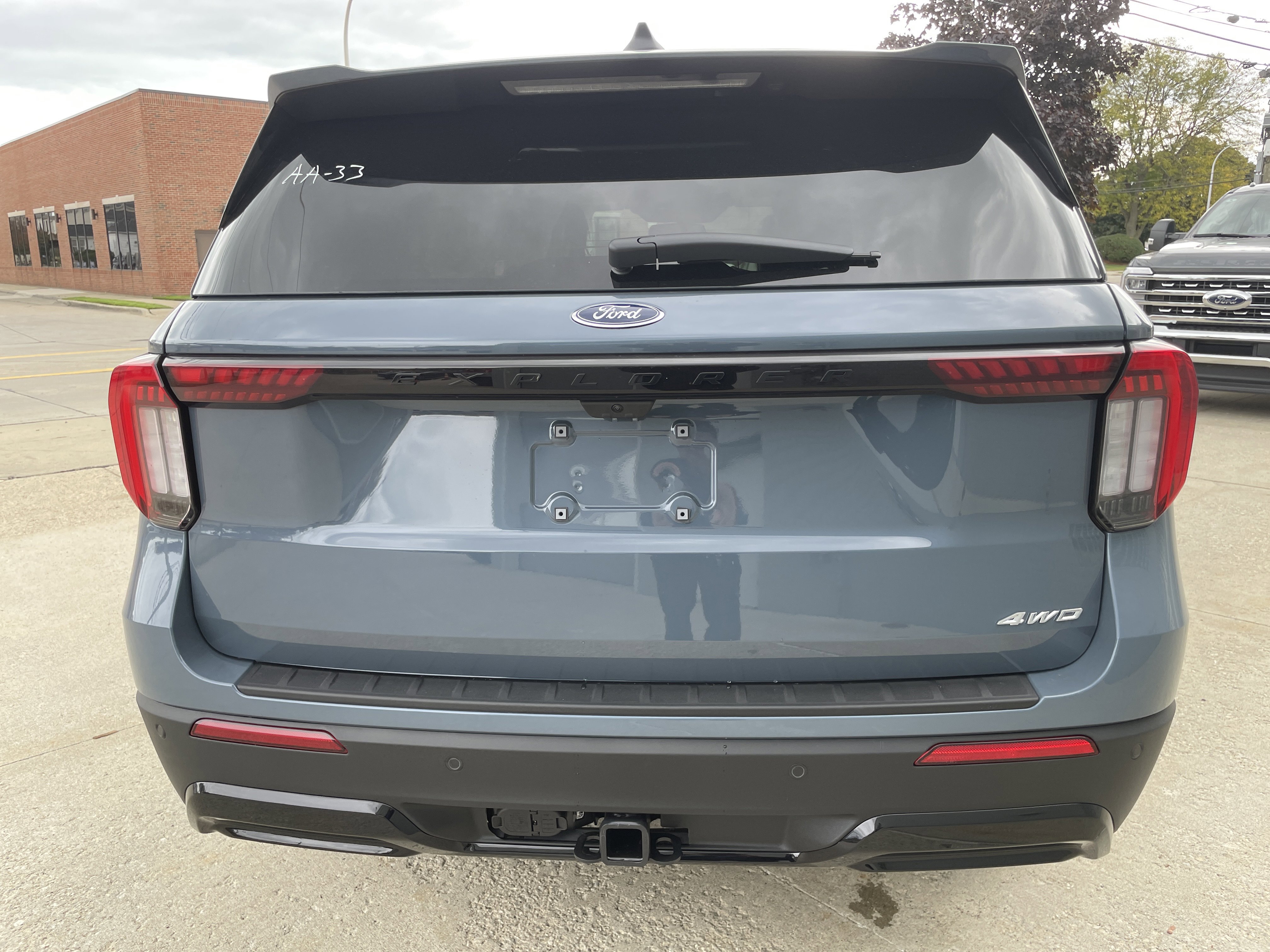New 2026 Ford Explorer ST-Line image 6