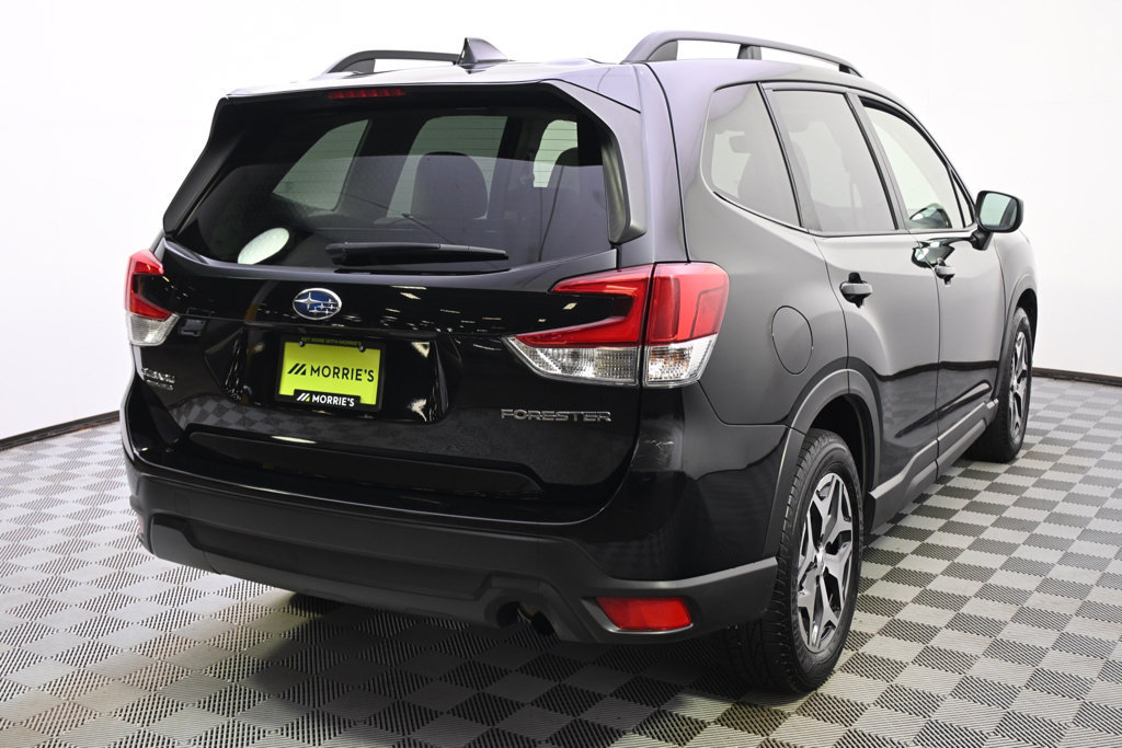 Used 2019 Subaru Forester Premium AWD/4WD image 6