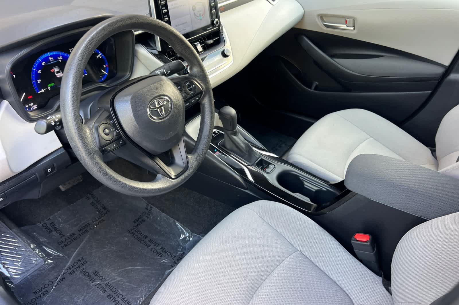 Used 2021 Toyota Corolla LE FWD image 11