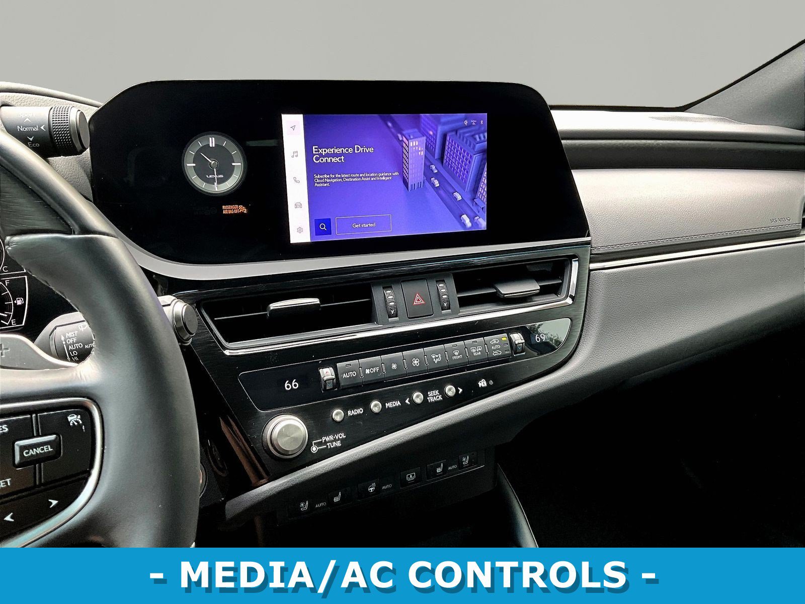Used 2023 Lexus ES 300h w/ Accessory Package (Z2) FWD image 9