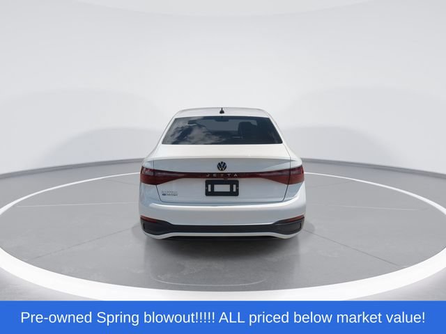 Used 2025 Volkswagen Jetta Sport FWD image 7