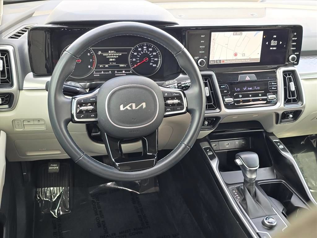 Certified 2023 Kia Sorento S FWD image 11