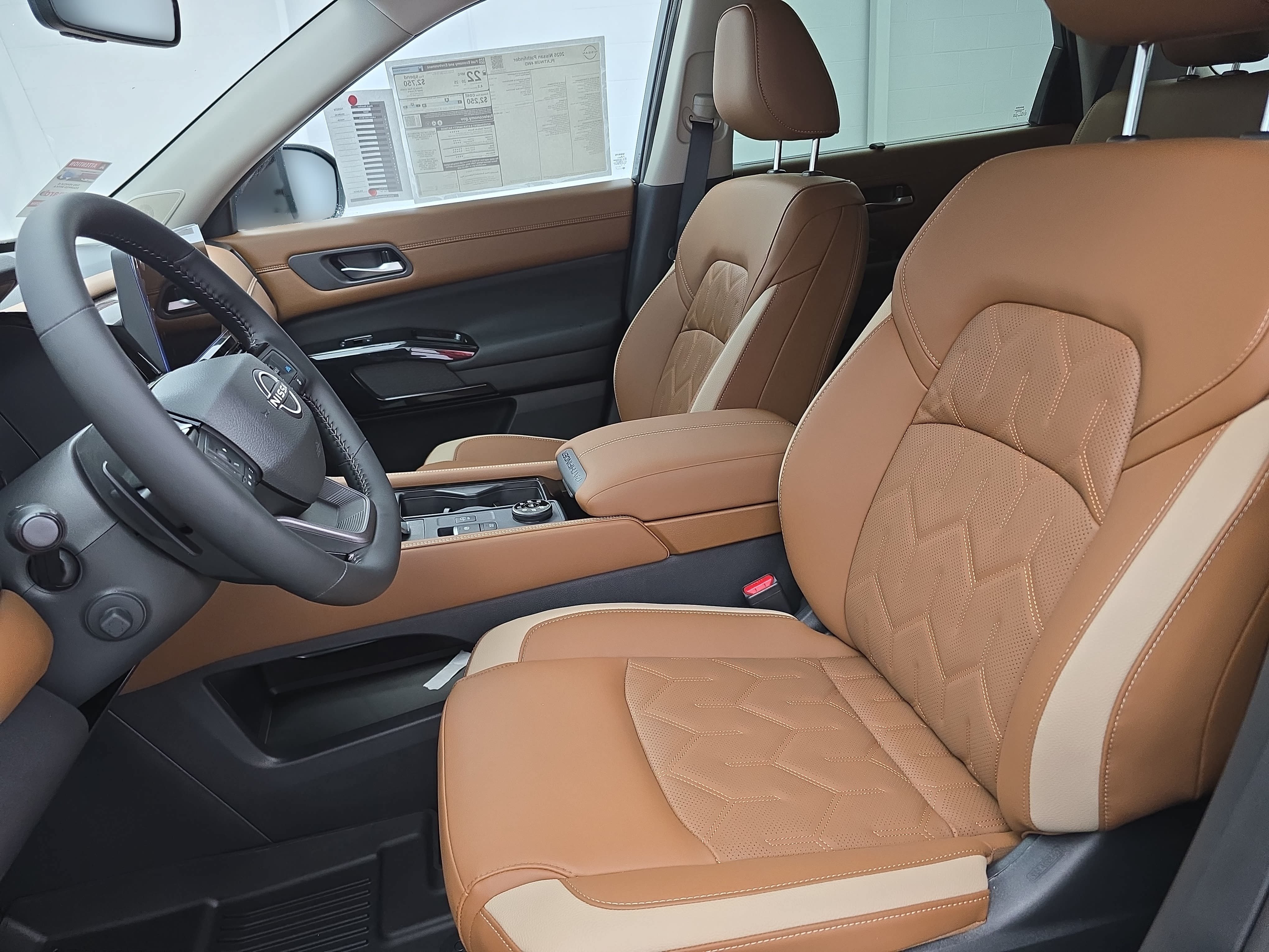 New 2026 Nissan Pathfinder Platinum AWD/4WD image 16