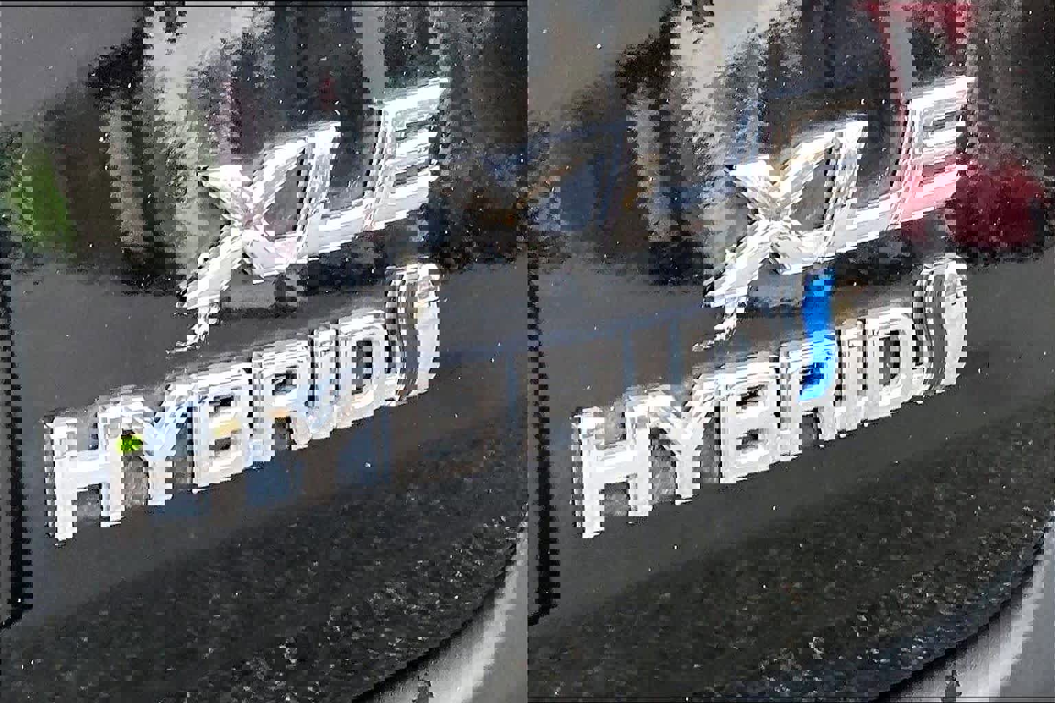 Used 2023 Toyota Sienna XLE image 9