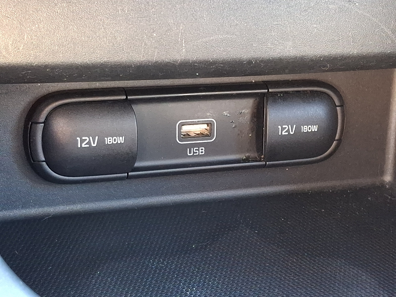 Used 2021 Kia Seltos S AWD/4WD image 23