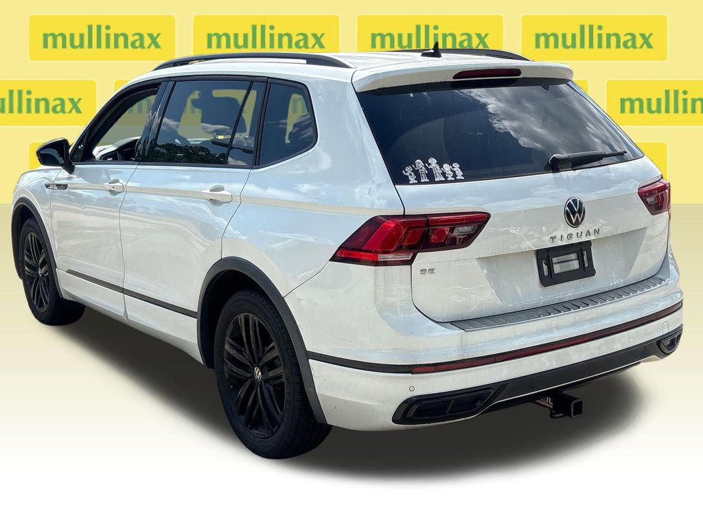 Used 2022 Volkswagen Tiguan SE R-Line FWD image 9