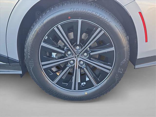 New 2026 Lexus ES 350h w/ Cold Area Package FWD image 10