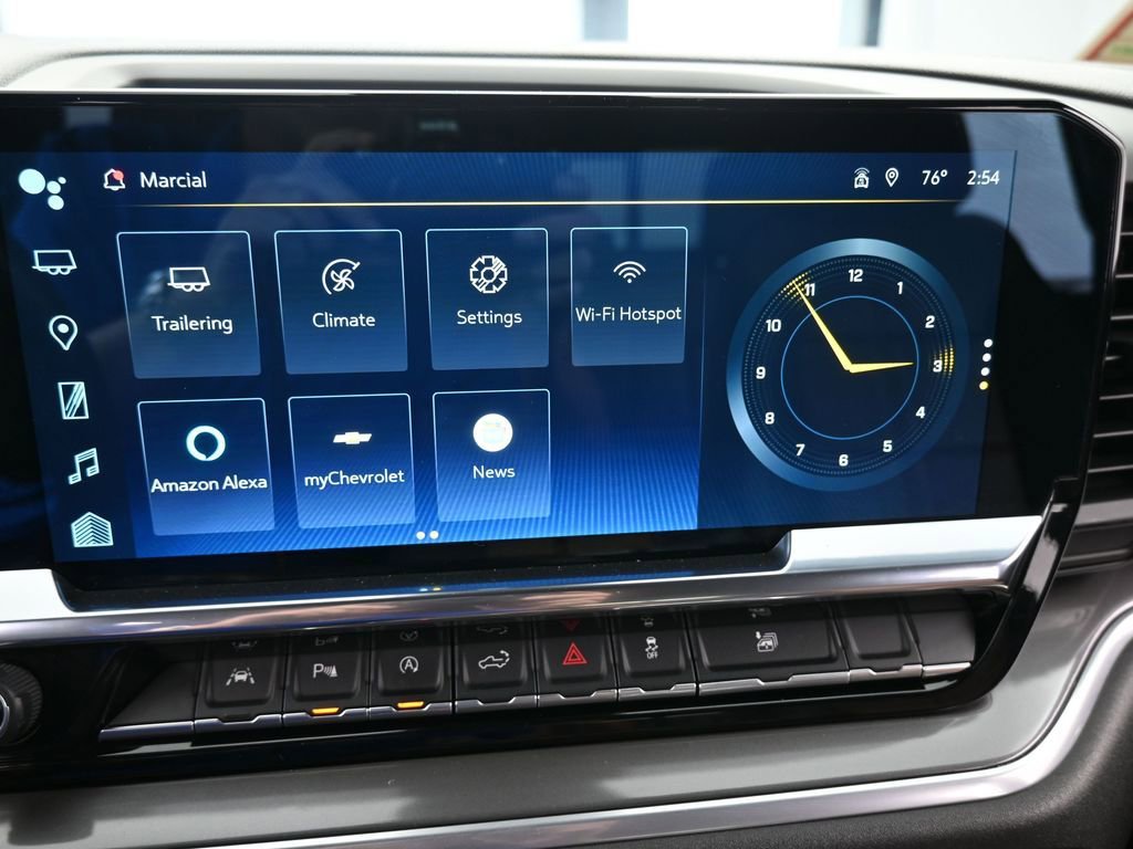 Used 2023 Chevrolet Silverado 1500 High Country w/ Technology Package image 28