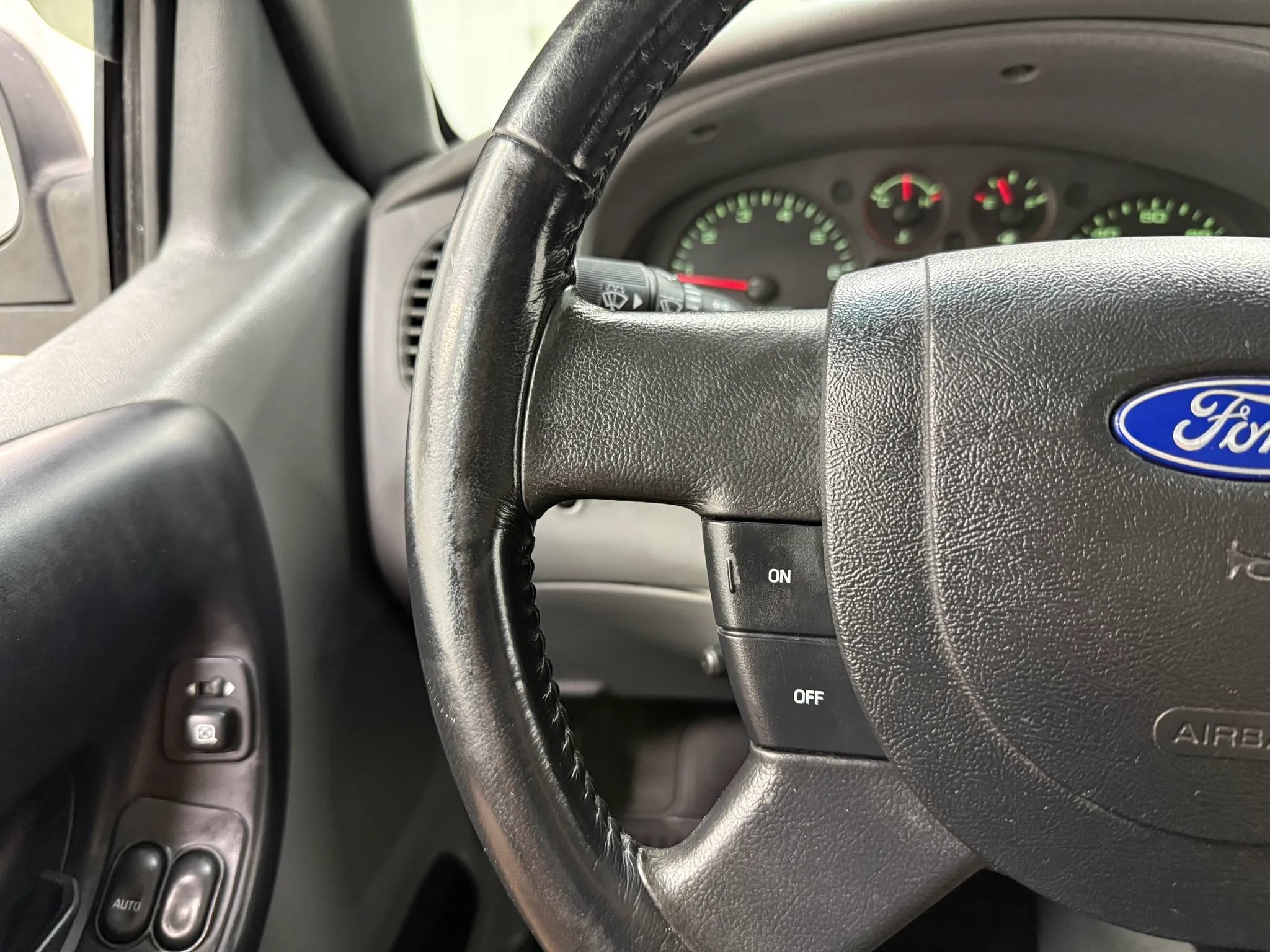 Used 2004 Ford Ranger 4x4 SuperCab image 25