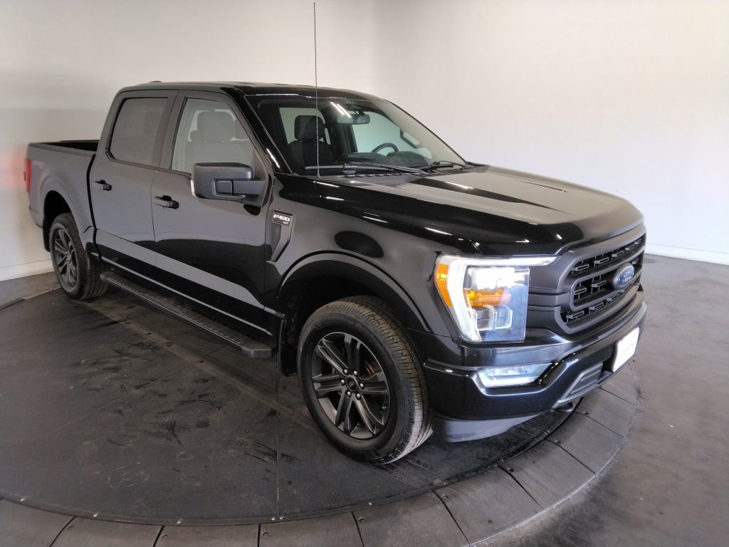 Used 2021 Ford F150 XLT w/ Equipment Group 302A High image 4