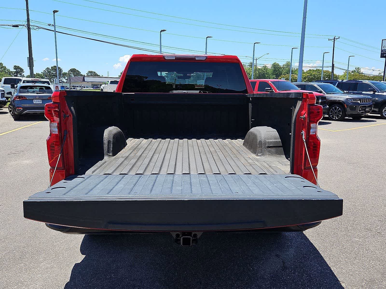 Used 2022 Chevrolet Silverado 1500 W/T w/ WT Value Package AWD/4WD image 29