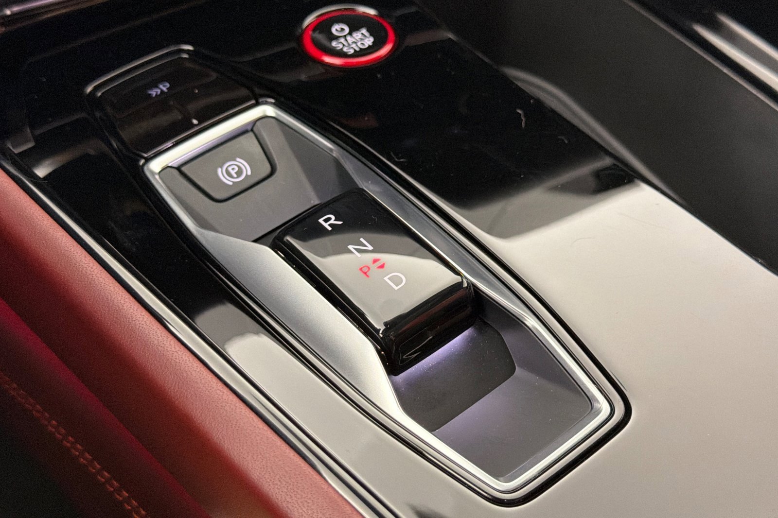 Certified 2024 Audi RS e-tron GT w/ Carbon Performance Package image 20