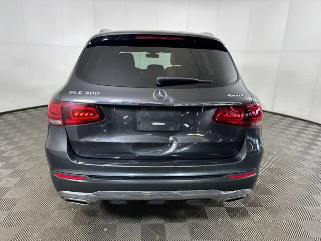 Used 2020 Mercedes-Benz GLC 300 4MATIC image 4