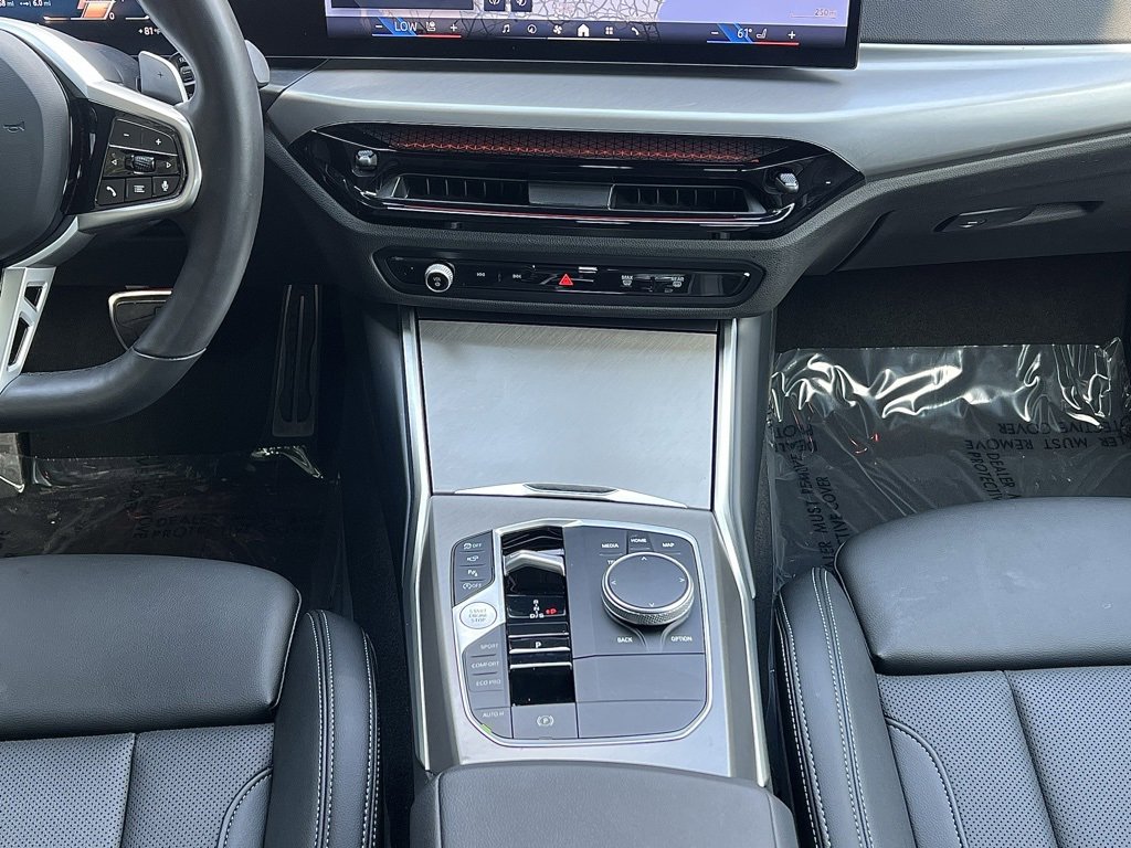 Used 2025 BMW 330i Sedan w/ M Sport Package image 43
