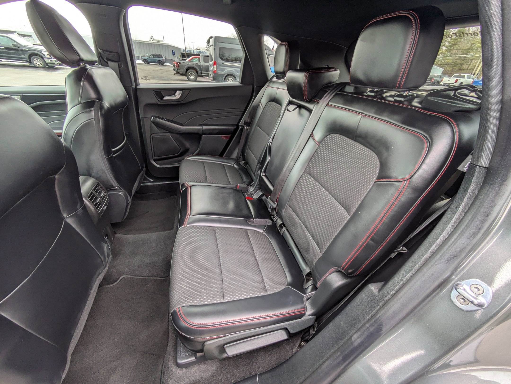 Used 2025 Ford Escape ST-Line Select image 17