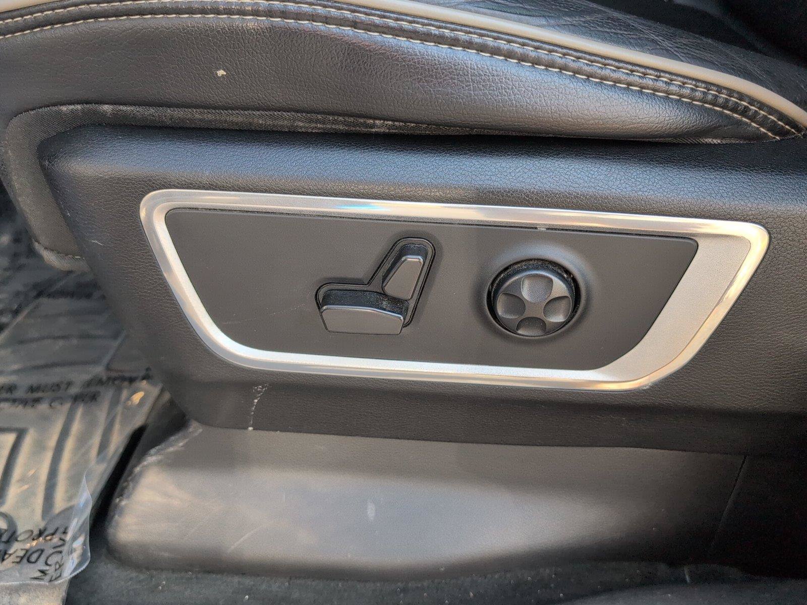 Used 2021 RAM 1500 Laramie AWD/4WD image 14