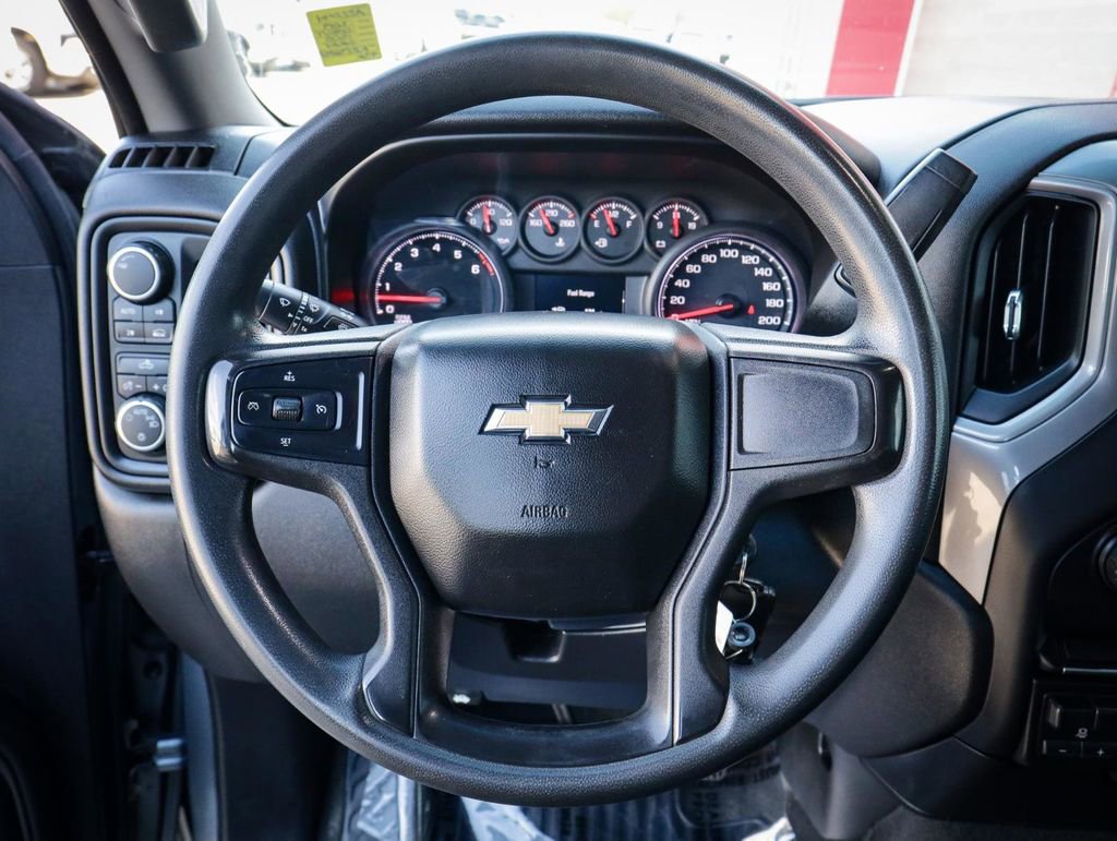 Used 2019 Chevrolet Silverado 1500 Custom w/ Custom Convenience Package AWD/4WD image 20