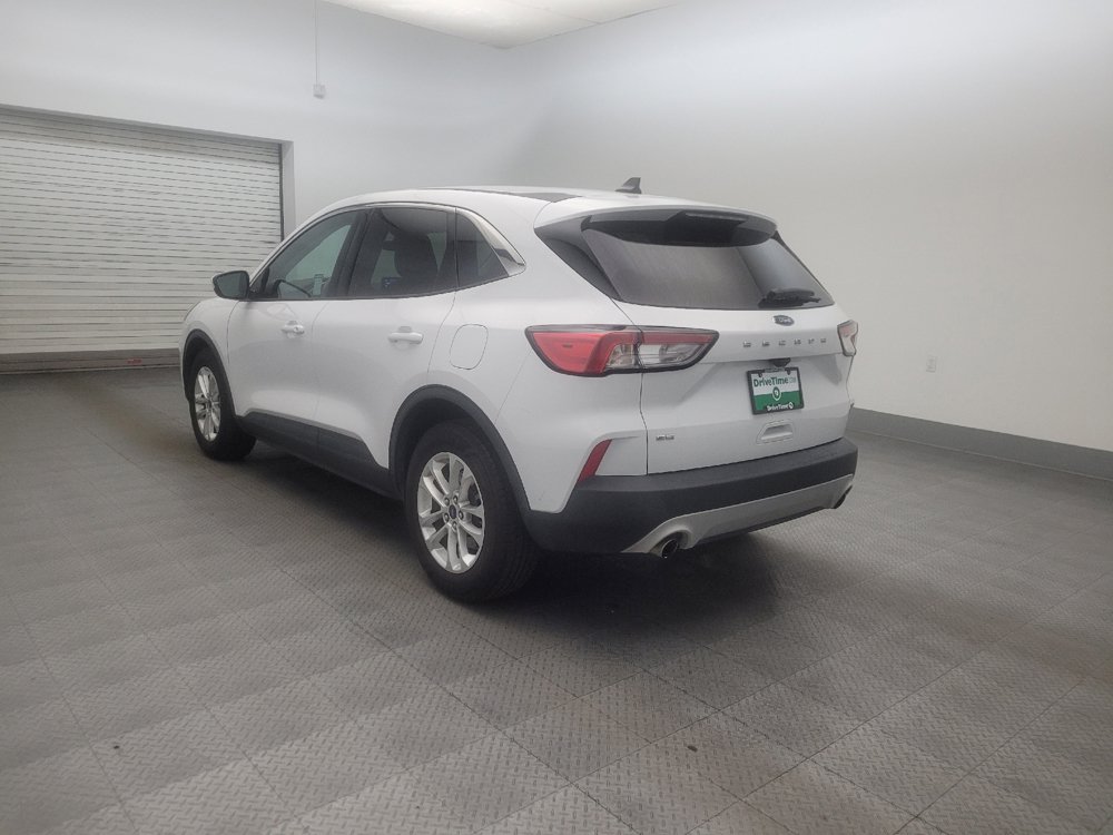 Used 2021 Ford Escape SE FWD image 5