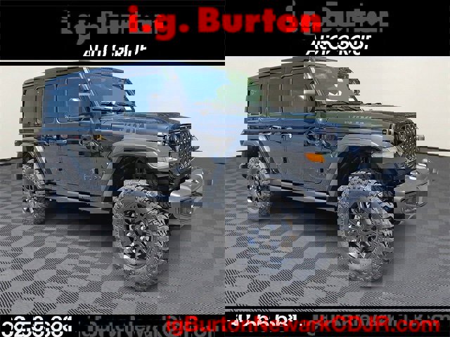 New 2025 Jeep Wrangler Unlimited Sport