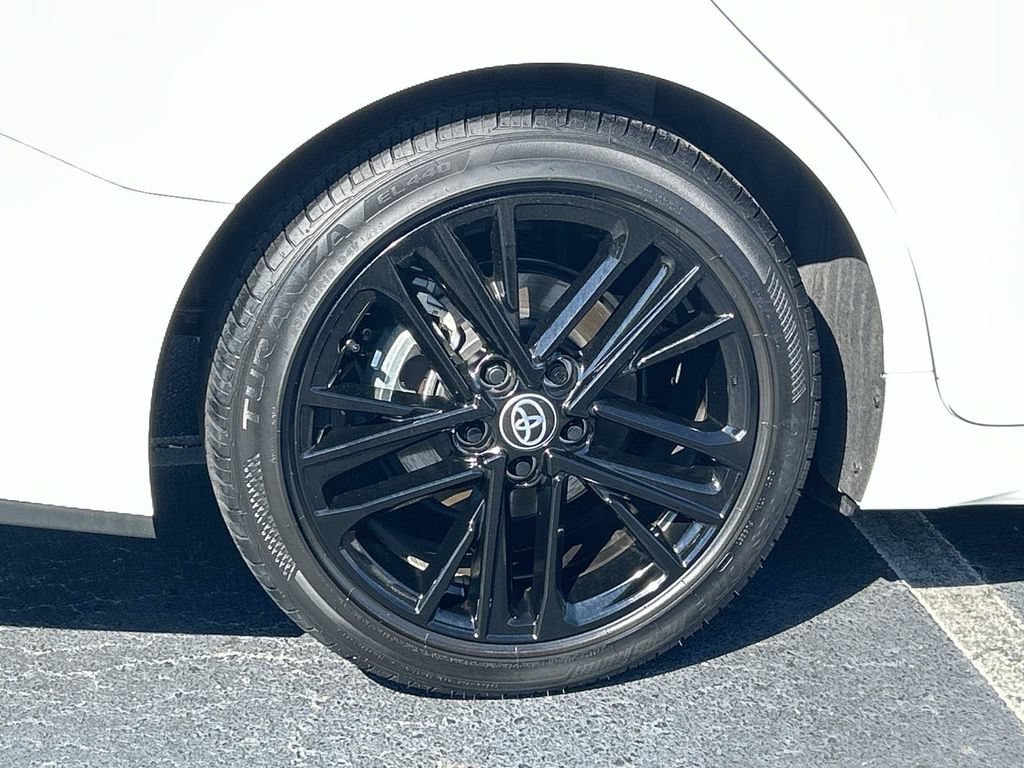 Used 2025 Toyota Camry SE w/ Multimedia Upgrade Package FWD image 9