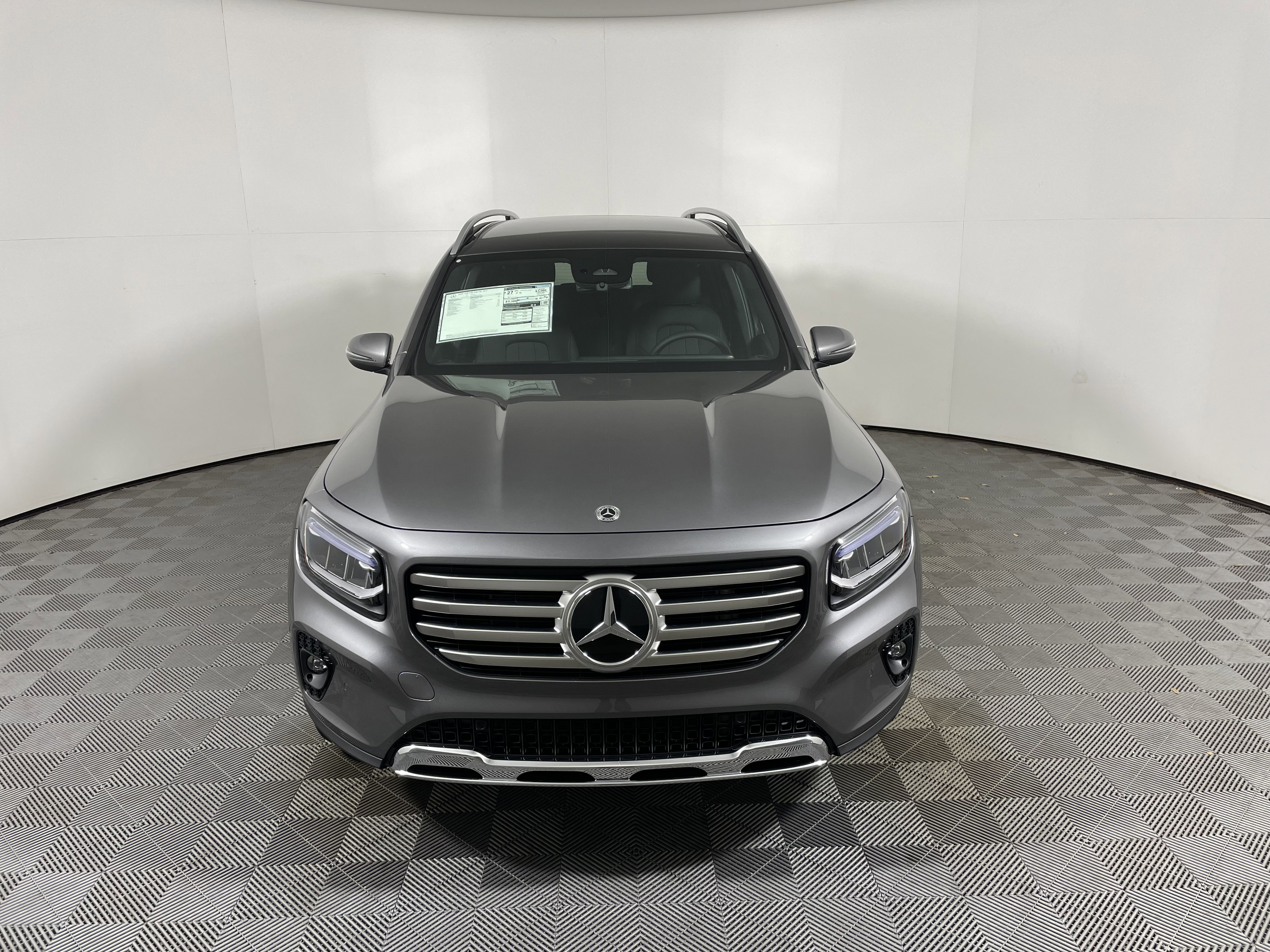 New 2026 Mercedes-Benz GLB 250 4MATIC image 8
