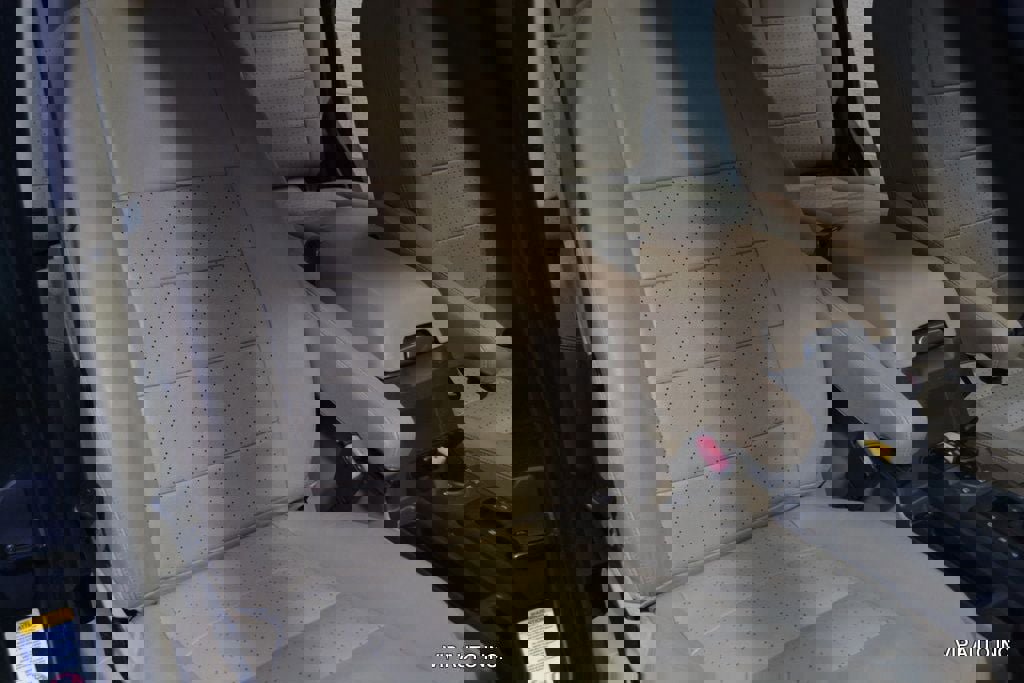 Used 2005 Land Rover LR3 SE image 16