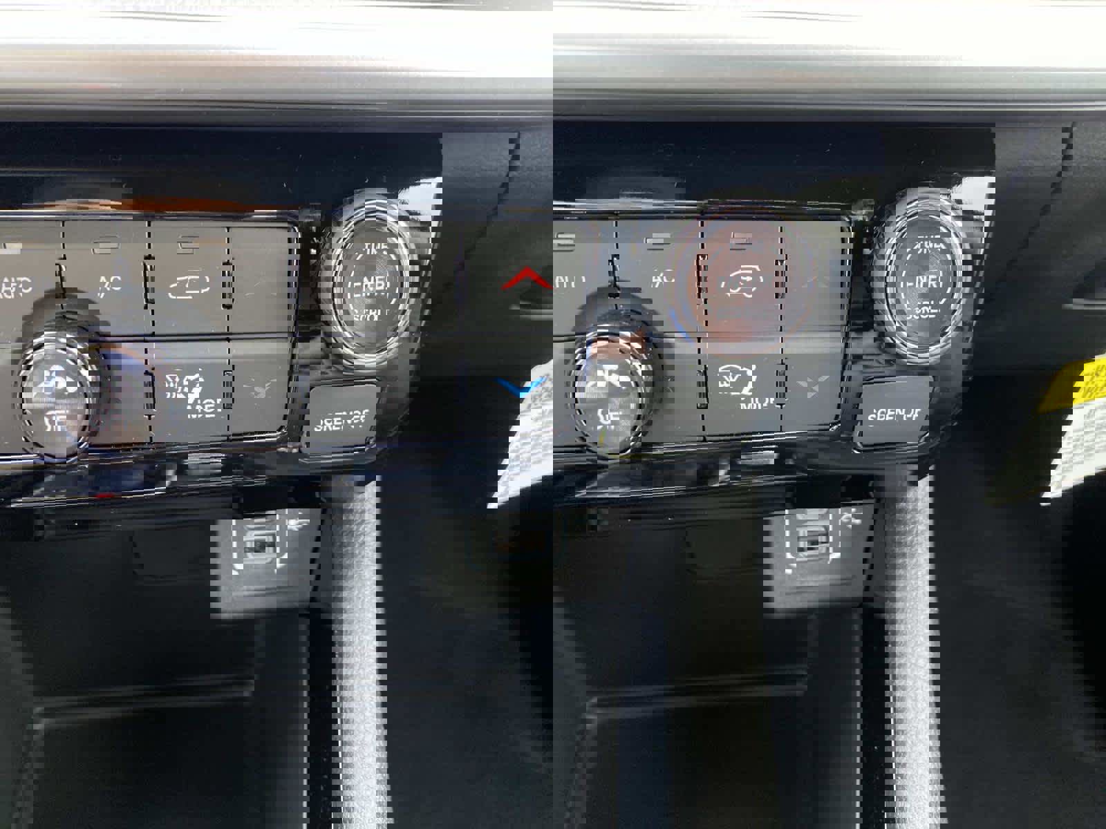 New 2026 Jeep Compass Limited image 10