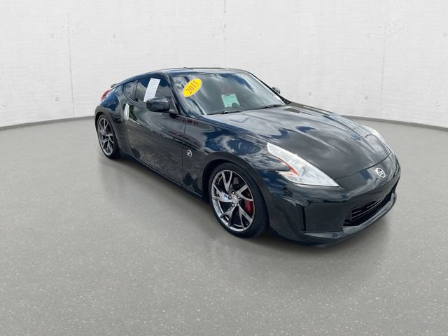 Used 2015 Nissan 370Z Coupe RWD image 5