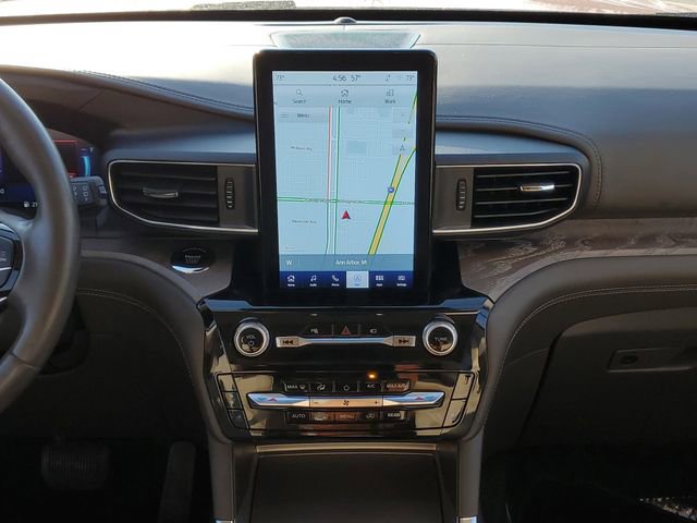 Certified 2023 Ford Explorer Platinum w/ Technology Package image 29