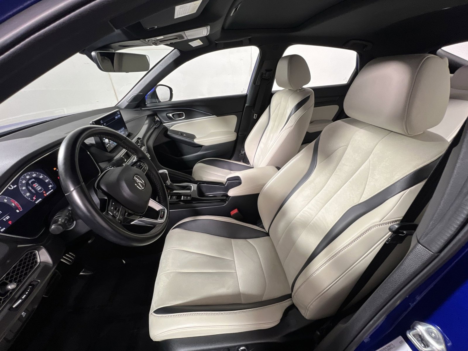 Used 2023 Acura Integra A-Spec image 13